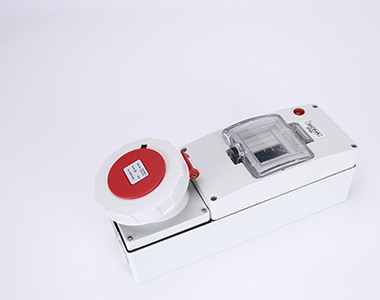 Distribution boxes